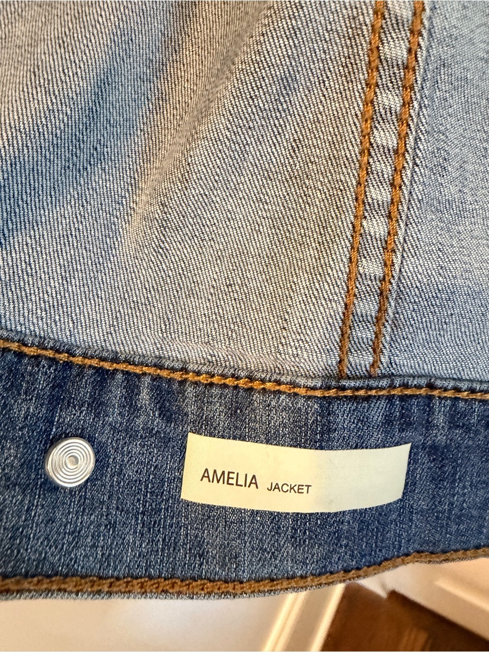 KUT From The Kloth Amelia Denim Jacket Stretch Button Front Blue Wash Large - Picture 3 of 8